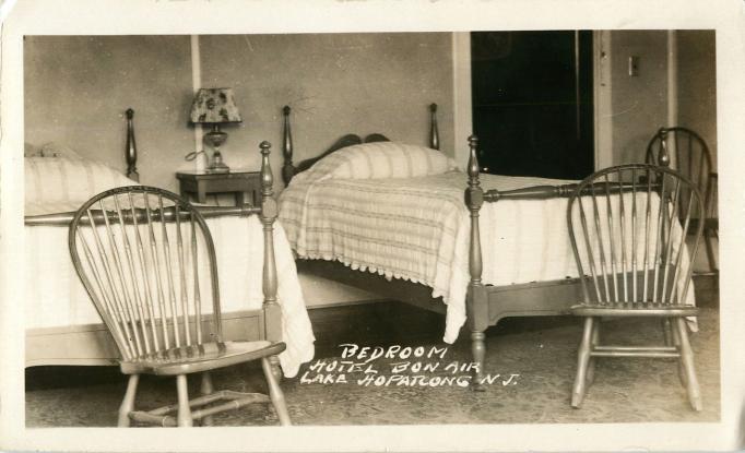 Lake Hopatcong - view of bedroom at the Hotel Bon Air
