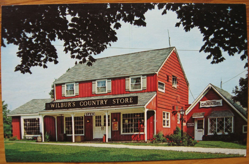 Newton - Wilburs Country Store - 1940s-70s